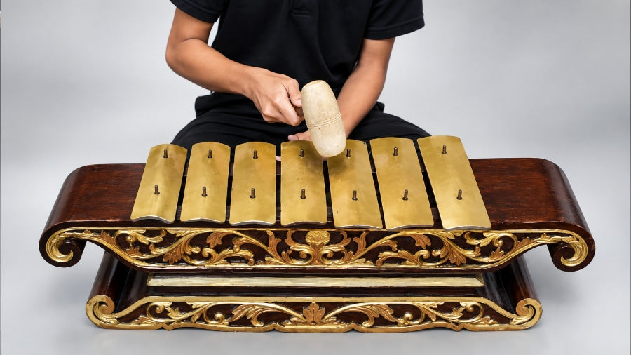 Handcrafted Indonesian gamelan instruments compared in a buying guide