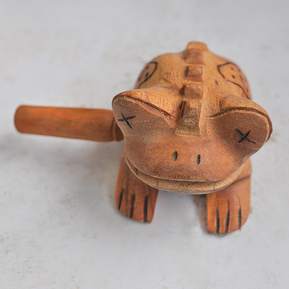 Close up of Jati Guiro Frog 5"