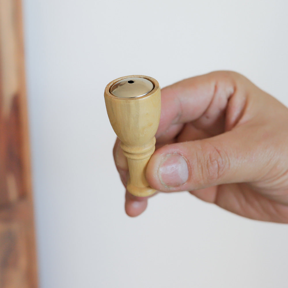 scale image of skylark bridcaller