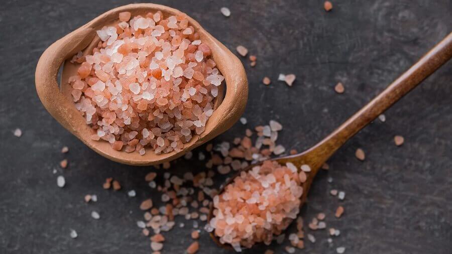 7 Health Benefits Of A Salt Bath 