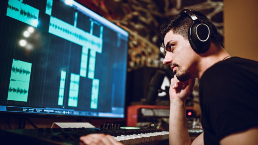 How to Listen Critically to Music