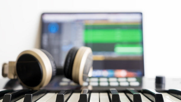 Garageband Beginner Tutorial – Complete Guide
