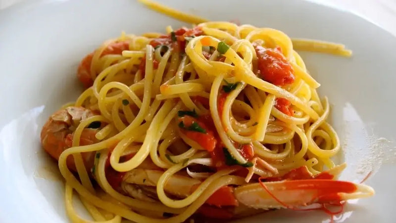 chilli & garlic prawn pasta