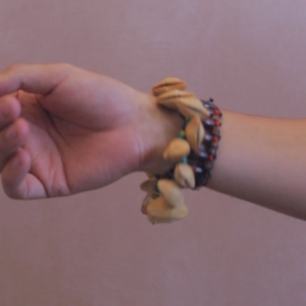 Lima nut bracelet sound demonstration video
